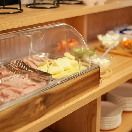 فندق Garden Boutique تيرانا