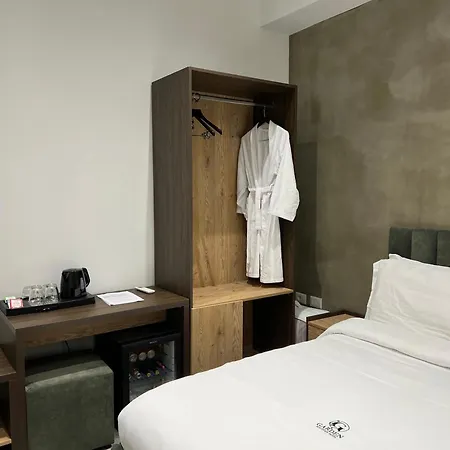 Garden Boutique Szálloda 4*