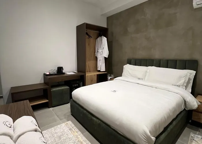 Hotell Garden Boutique 4*