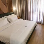 Garden Boutique Отель Тирана