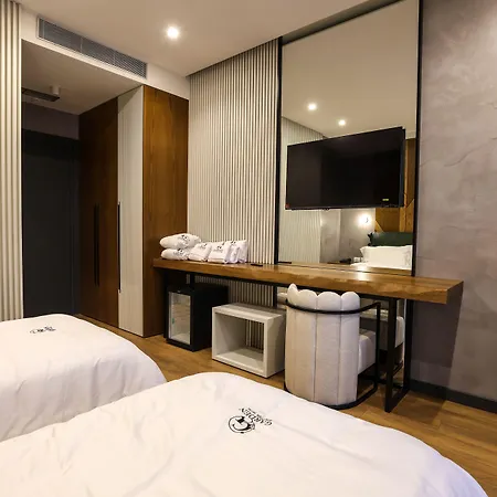 Garden Boutique 4* Tirana